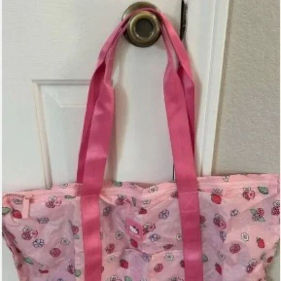 NEW Japan Sanrio Pink Hello Kitty Packable Weekender Bag - Picture 4 of 7